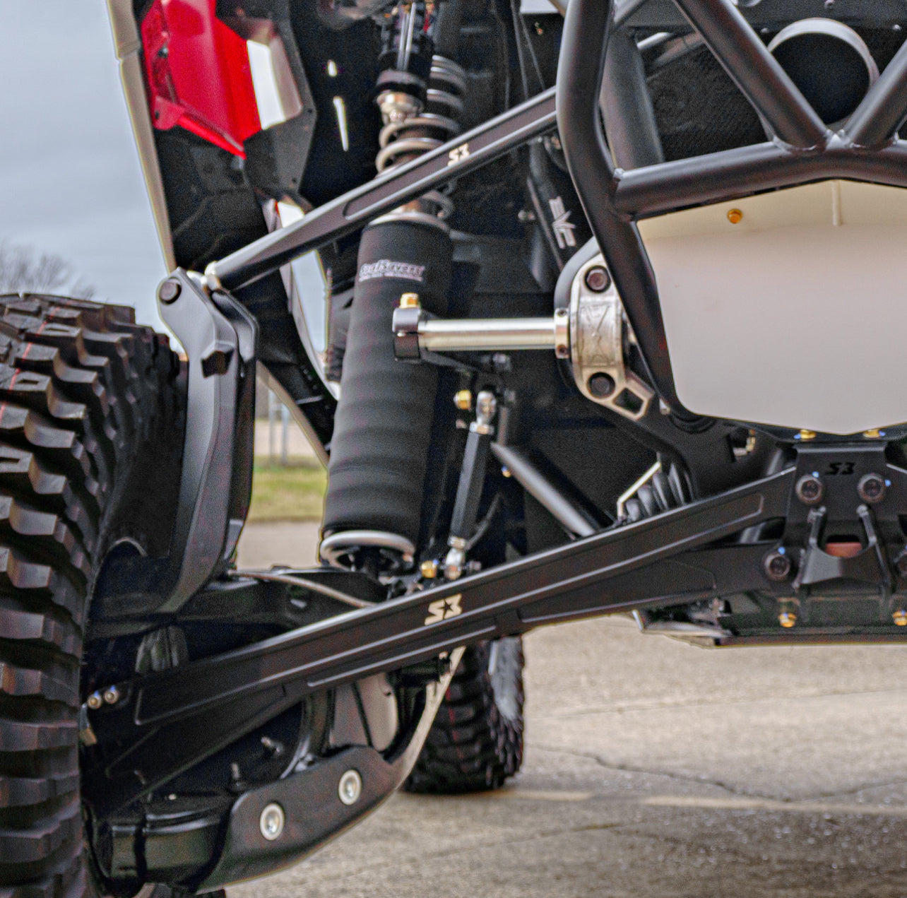 CAN-AM MAVERICK R HIGH CLEARANCE BILLET ALUMINUM RADIUS RODS