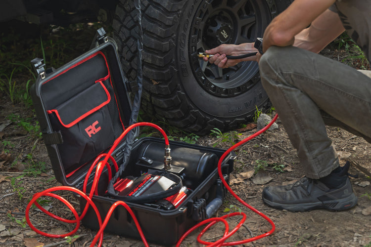 PORTABLE TWIN MOTOR AIR COMPRESSOR W/CARRY CASE
12 VOLT | 150PSI | 6.16 CFM
