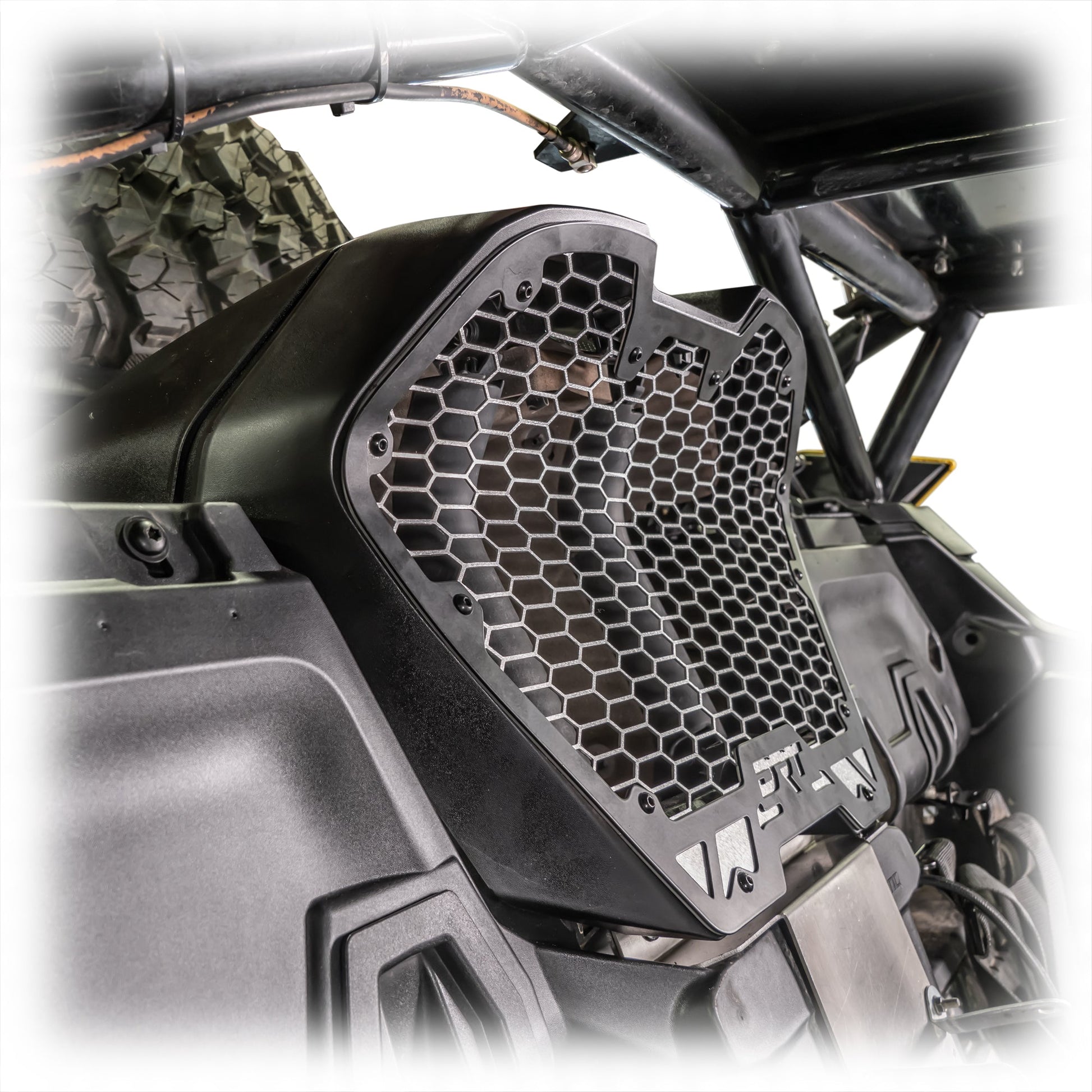 Maverick R air intake vent installed