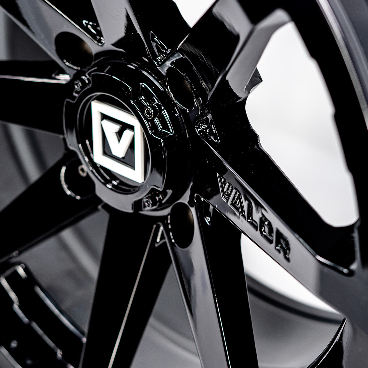 V01 UTV Wheel - Valor Offroad