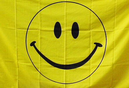 HAPPY FACE 3X5 FLAG